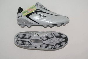 Футбольные бутсы с круглыми шипами SPRINTER WHITE :AX3100-43 GETSPORT 12468