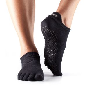 Нескользящие носки с пальцами TOESOX Low Rise размер S, цвет Серо-лиловый ToeSox TT\S01825HPU\HN-OS-CR